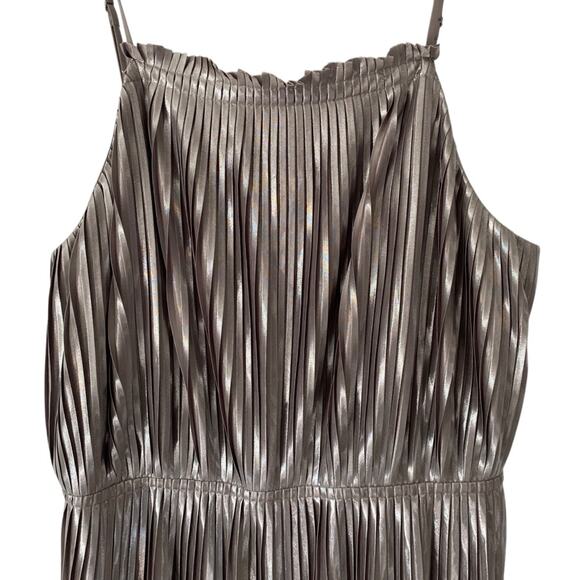 Banana Republic Silver Pleated Dress NWTs size 8 - Picture 3 of 10